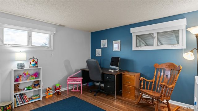 63 Constance Lane, Cheektowaga, NY 14227