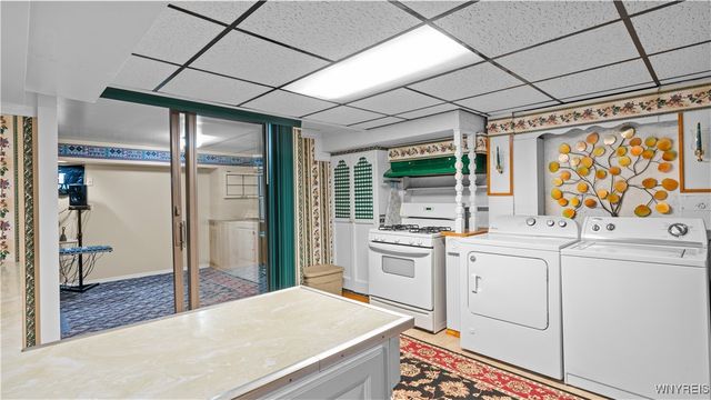 63 Constance Lane, Cheektowaga, NY 14227