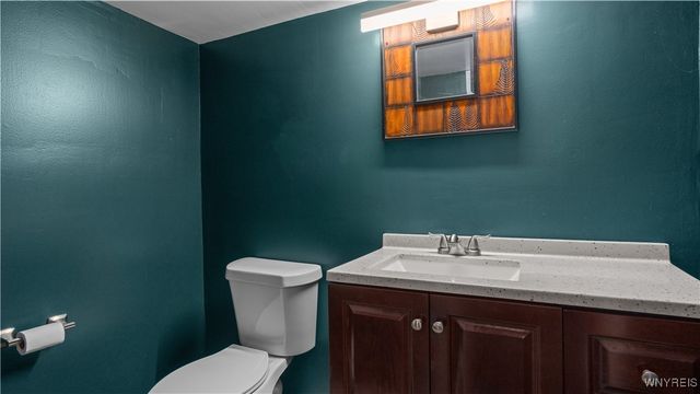 63 Constance Lane, Cheektowaga, NY 14227