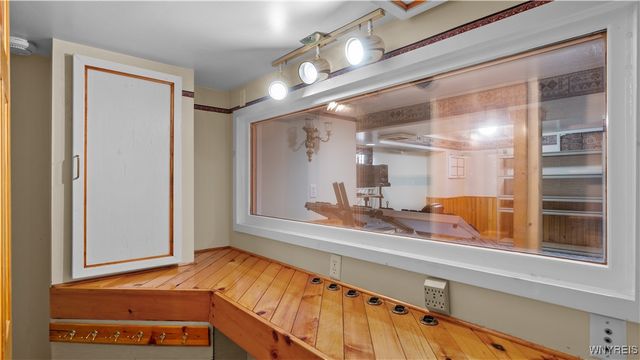 63 Constance Lane, Cheektowaga, NY 14227