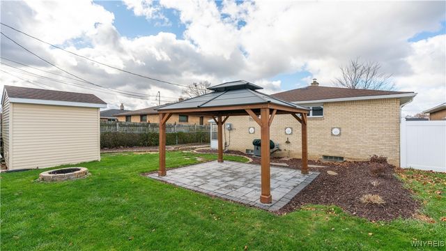 63 Constance Lane, Cheektowaga, NY 14227