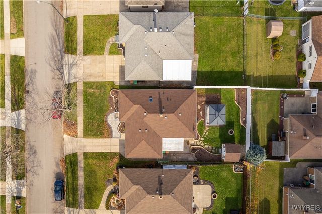 63 Constance Lane, Cheektowaga, NY 14227