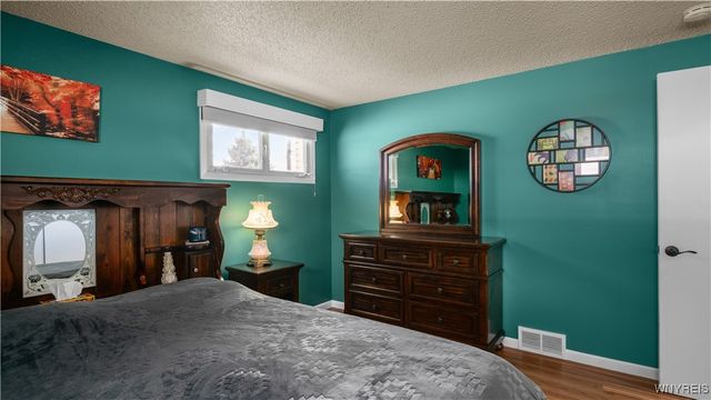 63 Constance Lane, Cheektowaga, NY 14227