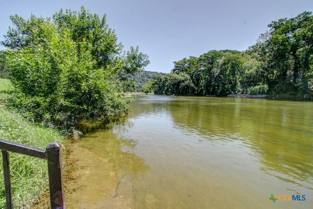 255 Legacy Hills, New Braunfels, TX 78132