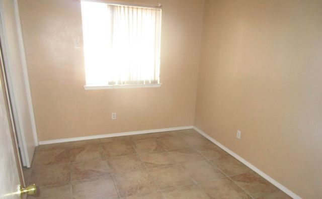 8216 BRET Place NE, Albuquerque, NM 87109