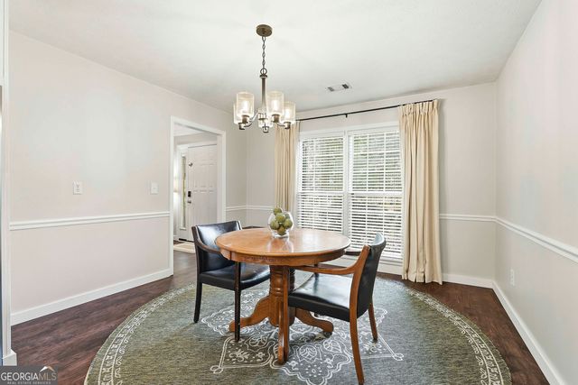 110 Greenbriar Trail, Lagrange, GA 30241