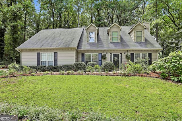 110 Greenbriar Trail, Lagrange, GA 30241