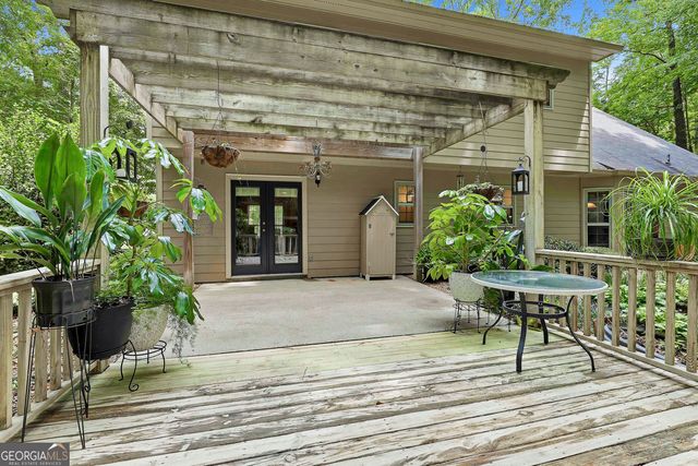110 Greenbriar Trail, Lagrange, GA 30241