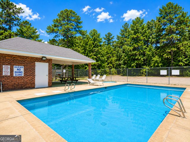 110 Greenbriar Trail, Lagrange, GA 30241