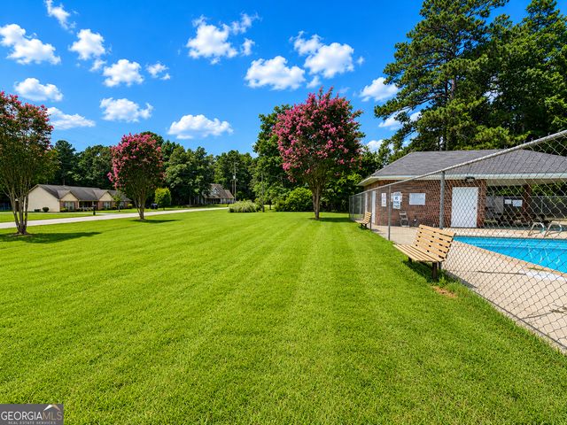 110 Greenbriar Trail, Lagrange, GA 30241