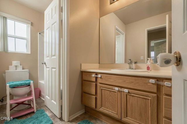 799 FRESCA Drive, Oxnard, CA 93030