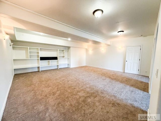 634 N 3200 E, Menan, ID 83434