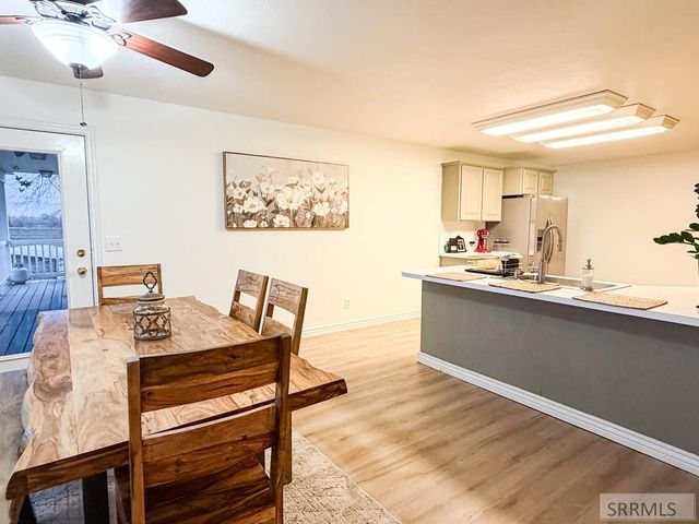 634 N 3200 E, Menan, ID 83434