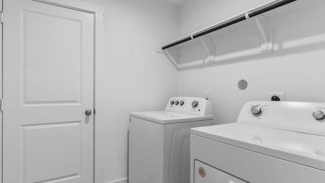 1335 Isola Bella Drive, Richmond, TX 77406