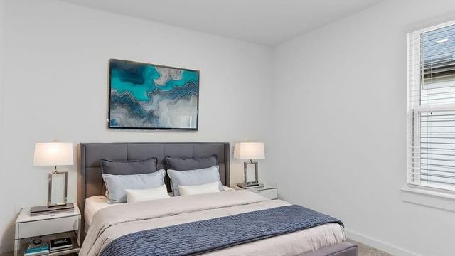 1335 Isola Bella Drive, Richmond, TX 77406