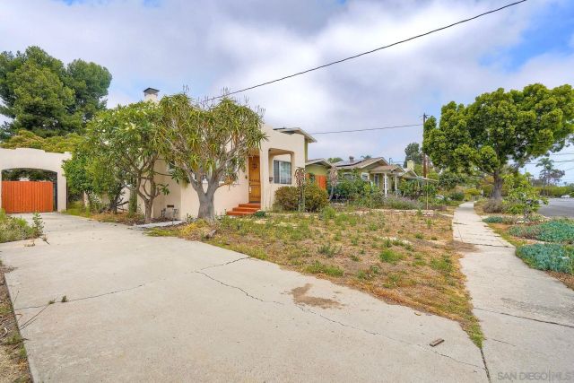 3378 N Mountain View Dr, San Diego, CA 92116