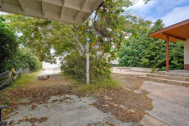 3378 N Mountain View Dr, San Diego, CA 92116