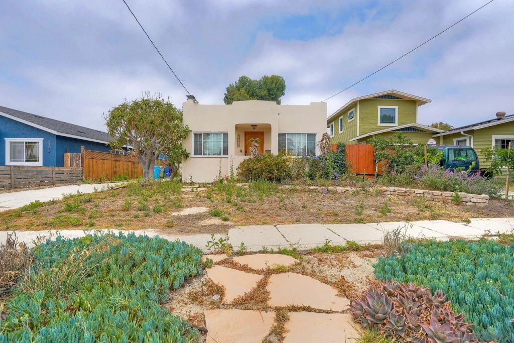 3378 N Mountain View Dr, San Diego, CA 92116