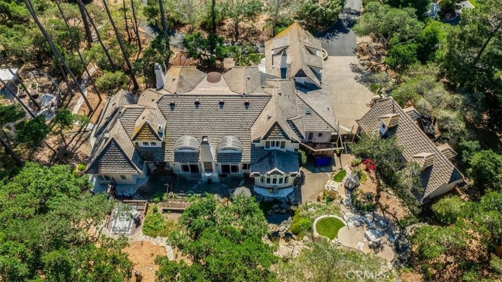 6515 Kathryn Drive, Cambria, CA 93428