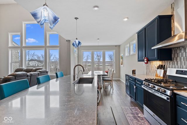 9962 Mosaic Blue Way, Indianapolis, IN 46239