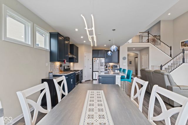 9962 Mosaic Blue Way, Indianapolis, IN 46239