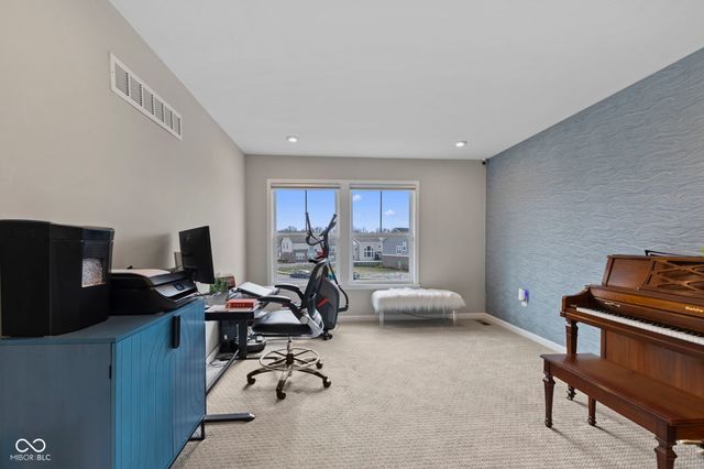 9962 Mosaic Blue Way, Indianapolis, IN 46239