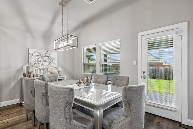 108 Maverick Lane, Pilot Point, TX 76258