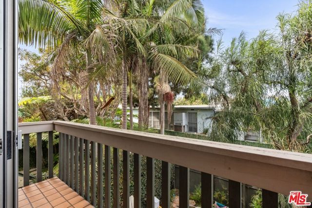 122 Buccaneer Street 3, Marina Del Rey, CA 90292