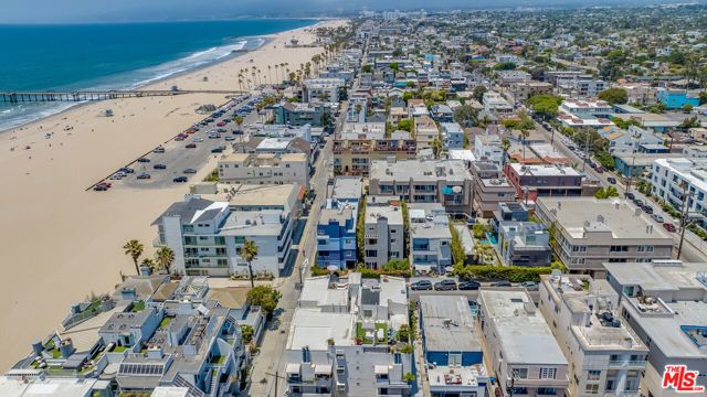 122 Buccaneer Street 3, Marina Del Rey, CA 90292