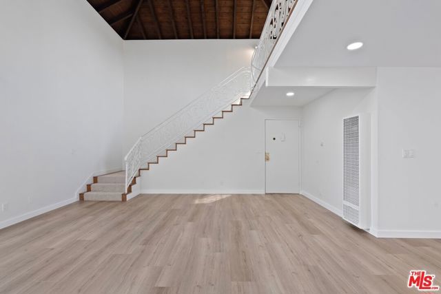 122 Buccaneer Street 3, Marina Del Rey, CA 90292