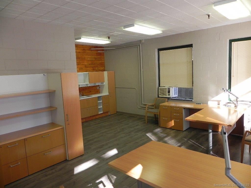 488 Derby Avenue, West Haven, CT 06516