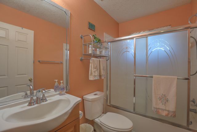 6841 Augusta Hills Drive NE, Rio Rancho, NM 87144