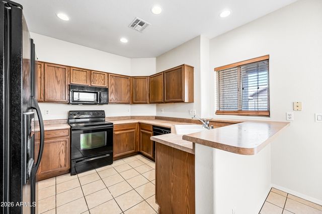 14236 W COLUMBUS Avenue, Goodyear, AZ 85395