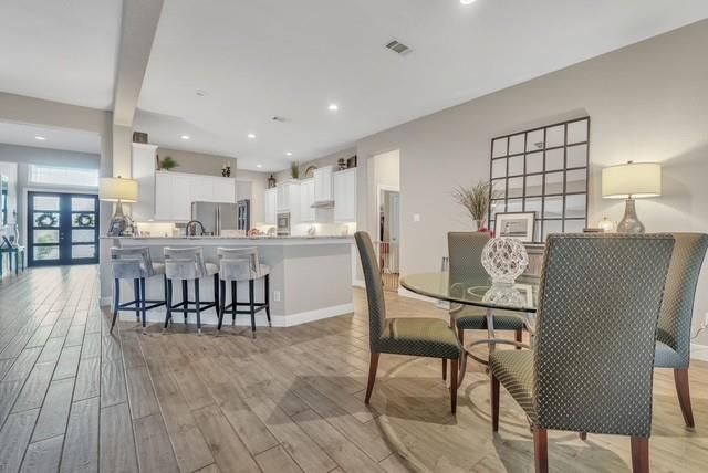 1541 N Blue Bonnet Lane, Angleton, TX 77515