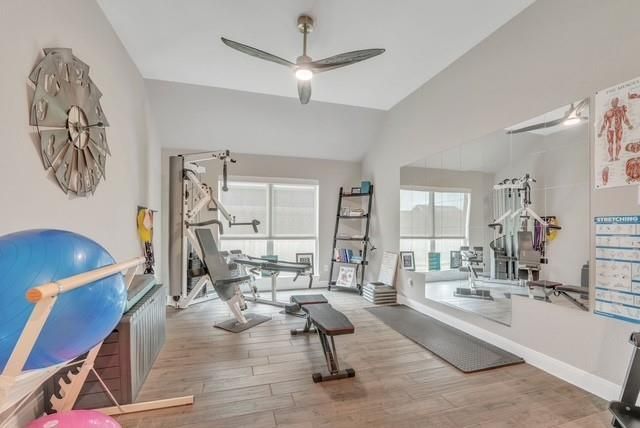 1541 N Blue Bonnet Lane, Angleton, TX 77515