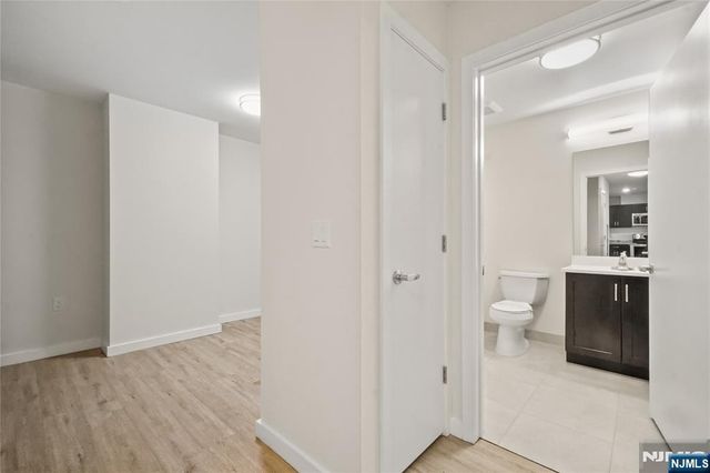 69 Main Street 1406, Fort Lee, NJ 07024