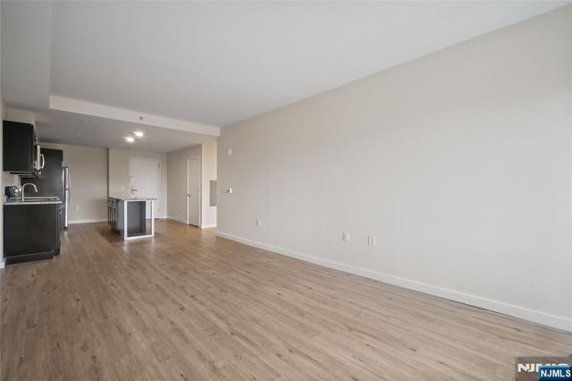 69 Main Street 1406, Fort Lee, NJ 07024