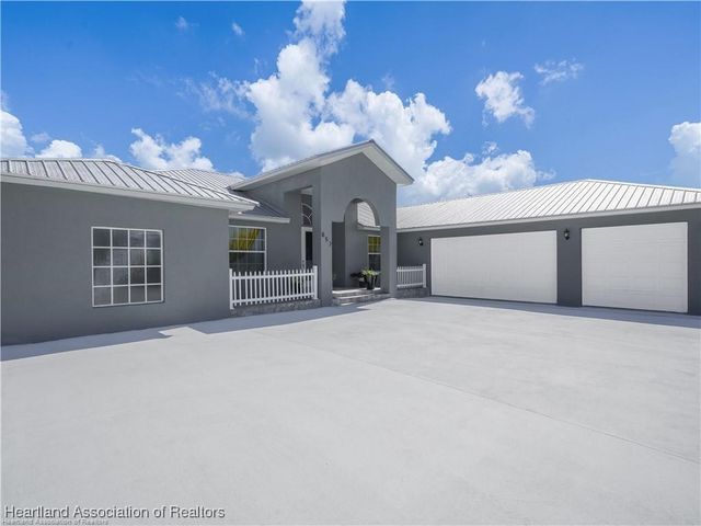 857 S Landry Road, Avon Park, FL 33825