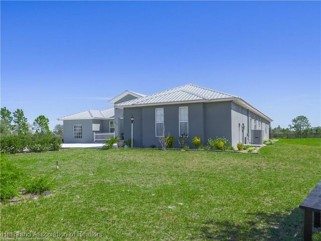 857 S Landry Road, Avon Park, FL 33825