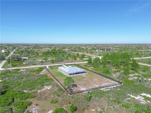 857 S Landry Road, Avon Park, FL 33825