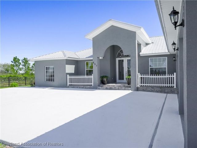 857 S Landry Road, Avon Park, FL 33825