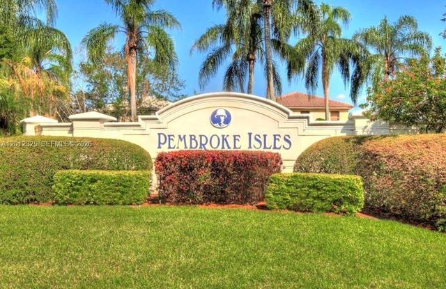 721 NW 170th Ter 721, Pembroke Pines, FL 33028
