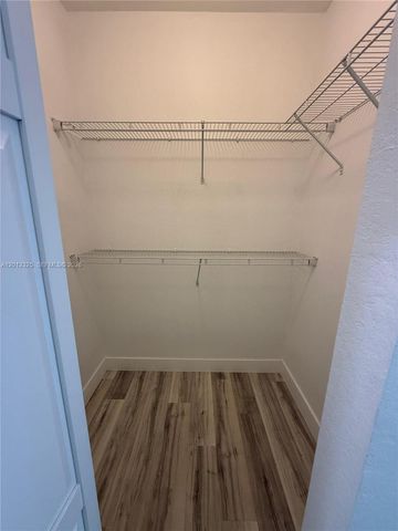 721 NW 170th Ter 721, Pembroke Pines, FL 33028