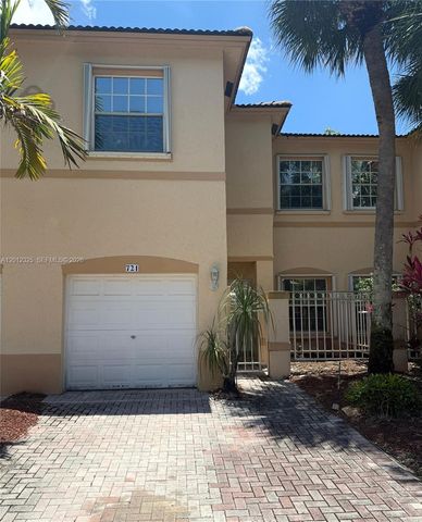 721 NW 170th Ter 721, Pembroke Pines, FL 33028