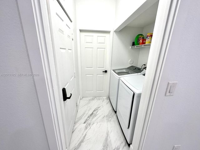 721 NW 170th Ter 721, Pembroke Pines, FL 33028