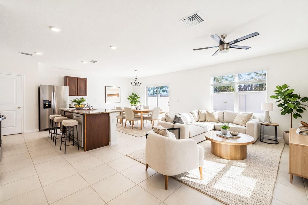 Image 11 of property listing at 3072 SUNCOAST PLAINS DRIVE, Odessa, FL 33556