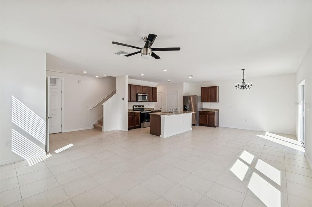 Image 15 of property listing at 3072 SUNCOAST PLAINS DRIVE, Odessa, FL 33556