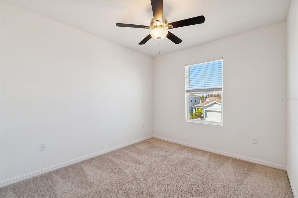 Image 35 of property listing at 3072 SUNCOAST PLAINS DRIVE, Odessa, FL 33556