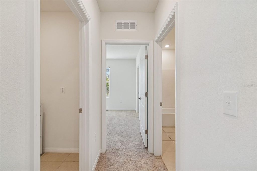 Image 39 of property listing at 3072 SUNCOAST PLAINS DRIVE, Odessa, FL 33556