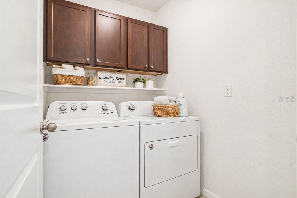 Image 42 of property listing at 3072 SUNCOAST PLAINS DRIVE, Odessa, FL 33556